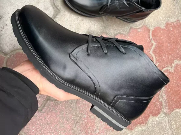 шкіряні зимові черевики Berg 006