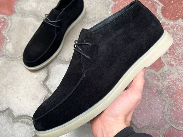 замшеві осінні лофери Berg 761