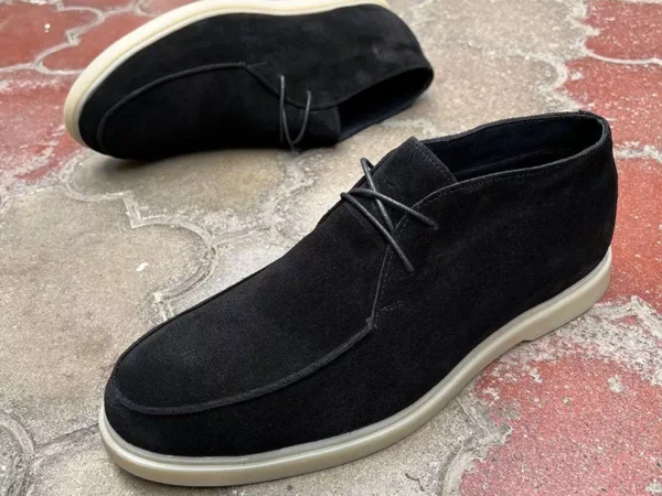 замшеві осінні лофери Berg 761