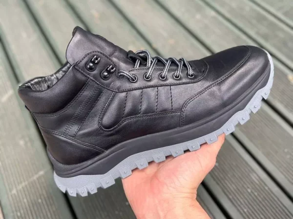 шкіряні зимові черевики Kadar 771