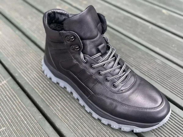 шкіряні зимові черевики Kadar 771